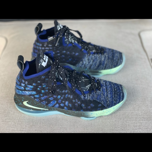 Nike Lebron Boys Baseball Shoes - Picture 2 of 4